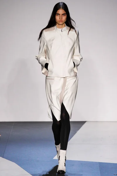 Look 25